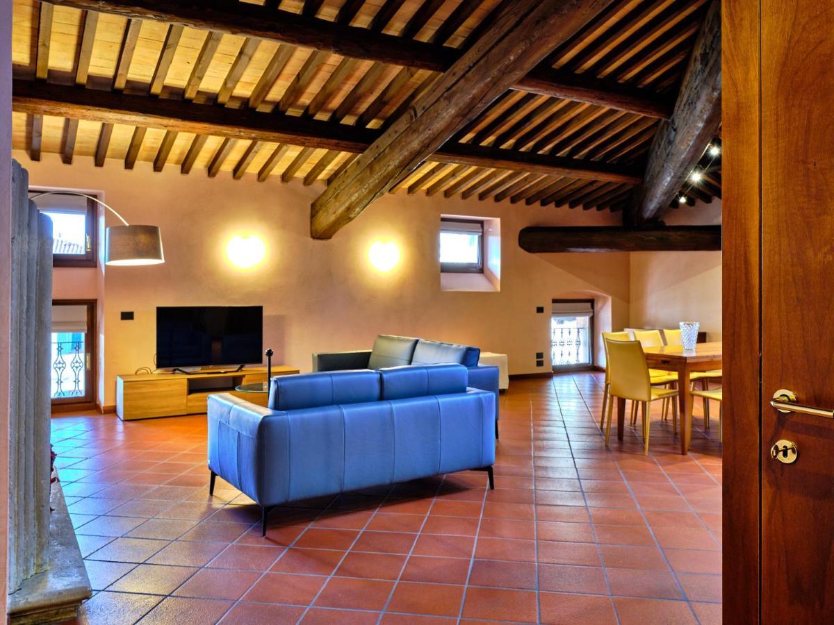 Apartmentsarena - Residenza Degli Scaligeri - Piazza Erbe Apartamento *