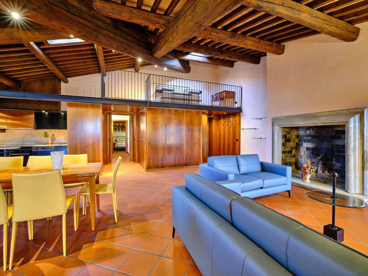 Apartmentsarena - Residenza Degli Scaligeri - Piazza Erbe Apartamento *